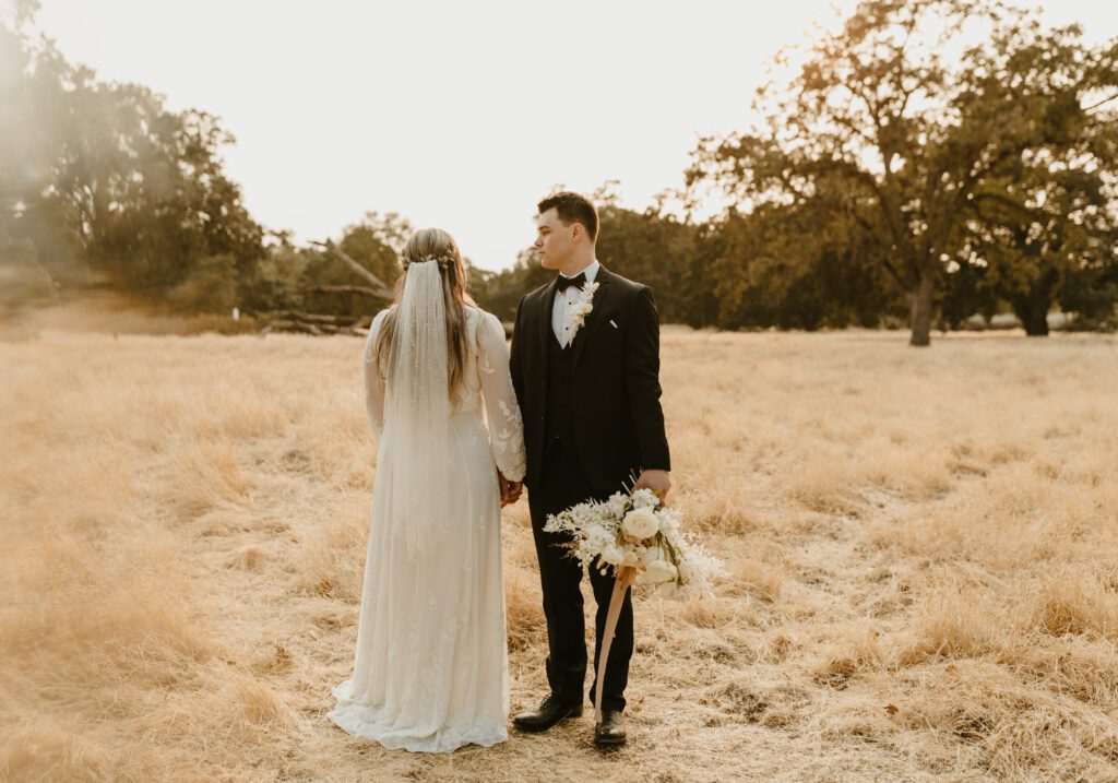 Grace Thao Photography, a Northern California Wedding Photographer, shares a NoCal Backyard Intimate Wedding she was able to capture.