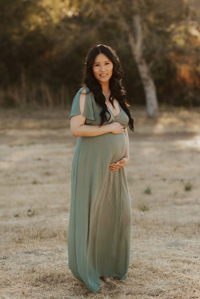 Grace Thao Photography, a NoCal Photographer, shares inspiration for a Bay Area Maternity Session at Rancho Antonia Preserve.