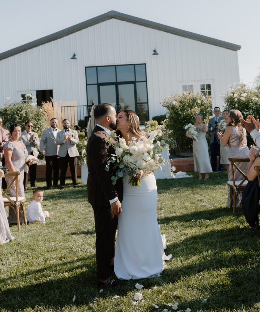 Grace Thao Photography, a NoCal Wedding Photographer, shares inspiration for a Bella Vista Farm Wedding