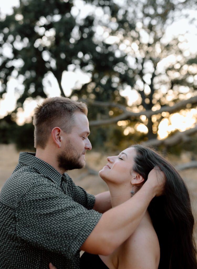 Grace Thao Photography, a NoCal photographer, captured a couples session at Oak Grove Regional Park in Stockton, California.