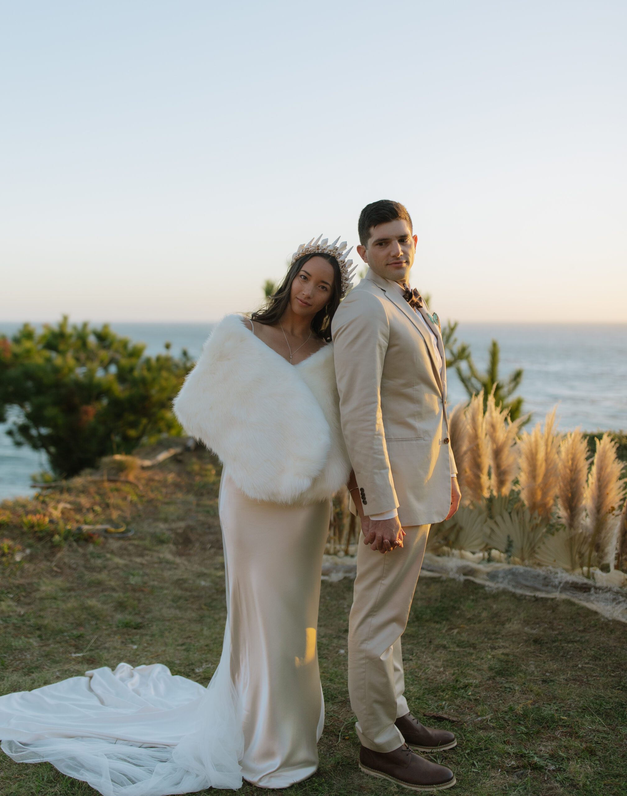 Bride and groom editorial wedding photos from Bay Area wedding on a cliff