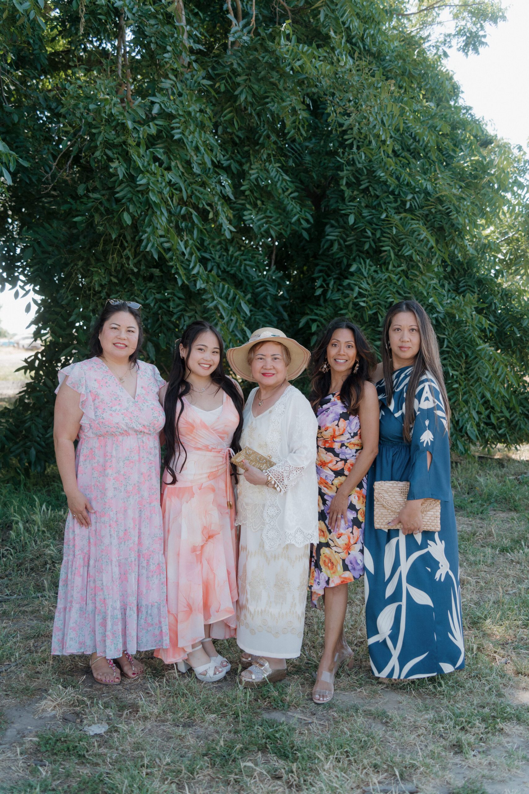 Wedding guest outfits for a garden party wedding