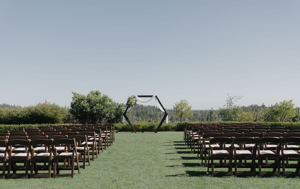 The ceremony terrace at Winchester Vista